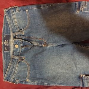 Hollister High Rise super skinny cargo jeans